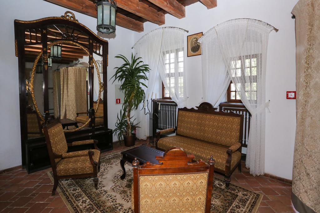 Bed and Breakfast Zamek Na Wodzie W Wojnowicach Wojnowice  Екстер'єр фото