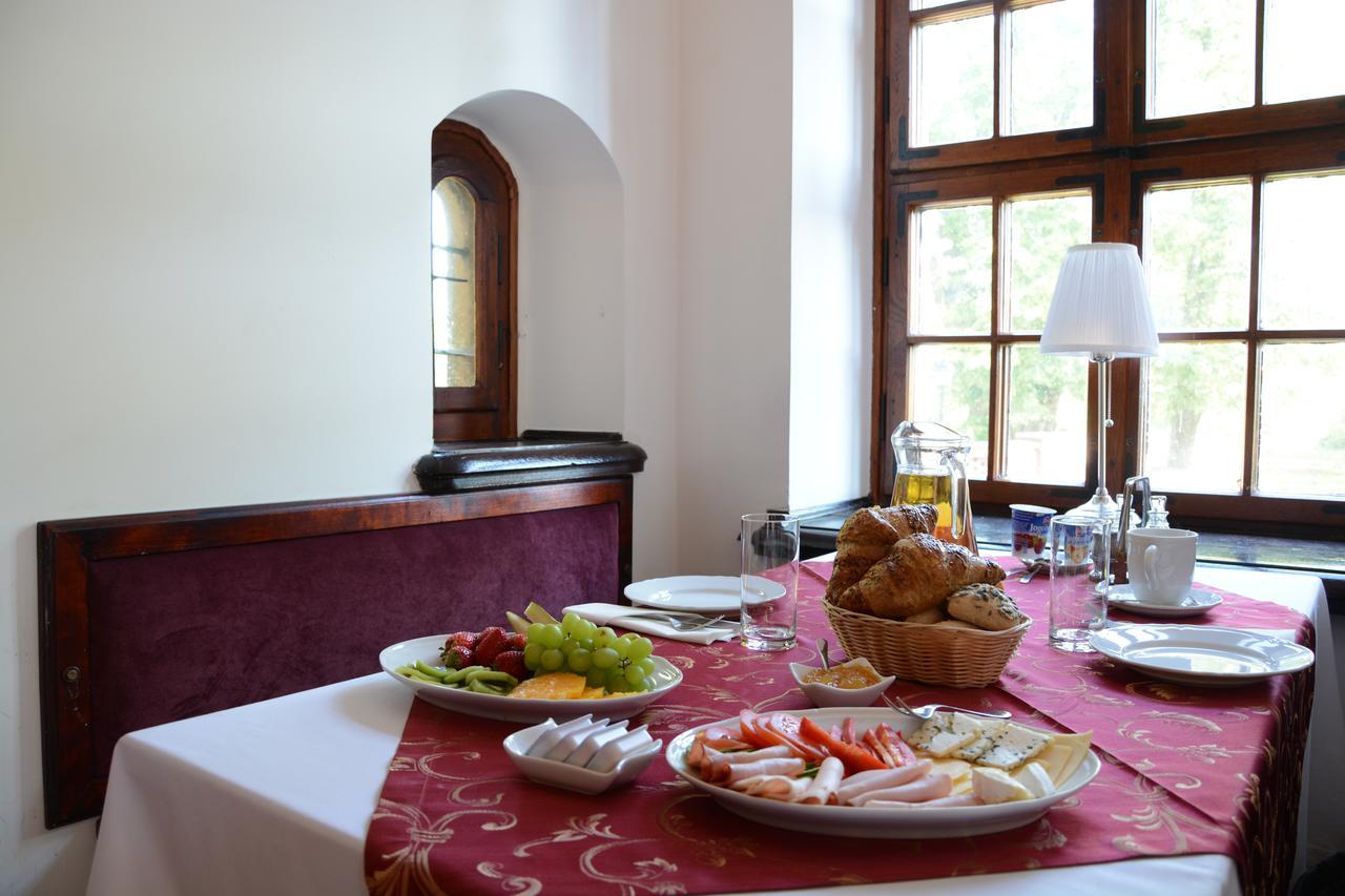 Bed and Breakfast Zamek Na Wodzie W Wojnowicach Wojnowice  Екстер'єр фото